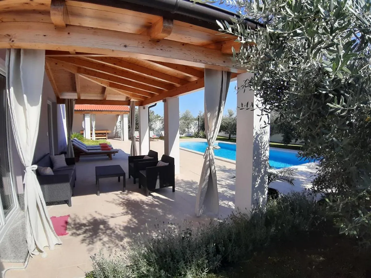 Ferienhaus Villa Zeus Pula