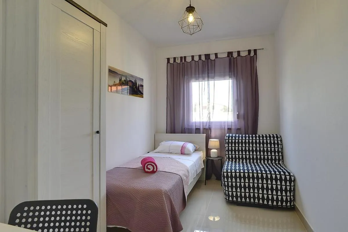 Ferienhaus Villa Zeus Pula Kroatien