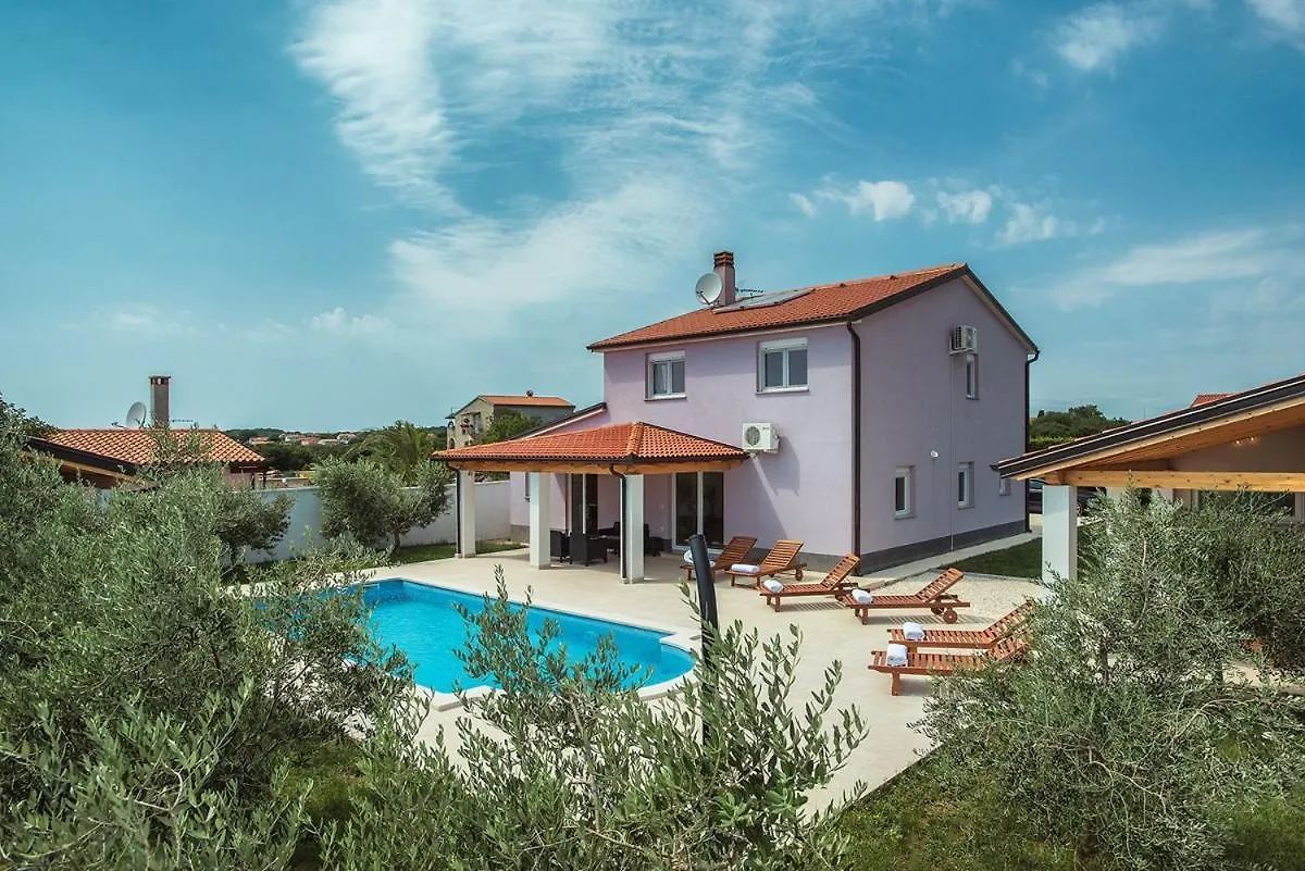 Villa Zeus Pula Kroatien